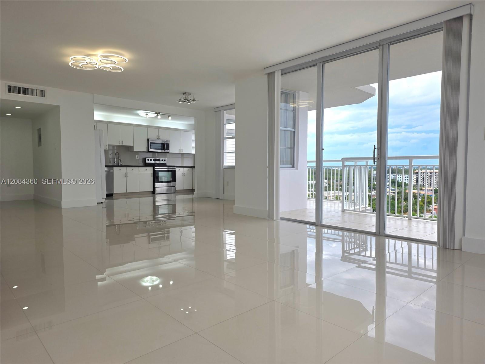 18051 Biscayne Blvd # 1204, Aventura FL 33160 photo 4