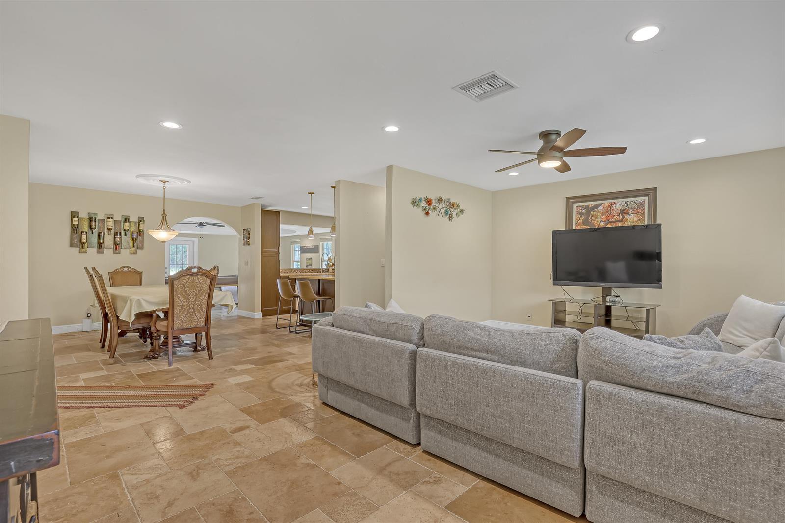 11920 41st Court N, Loxahatchee FL 33411 photo 5