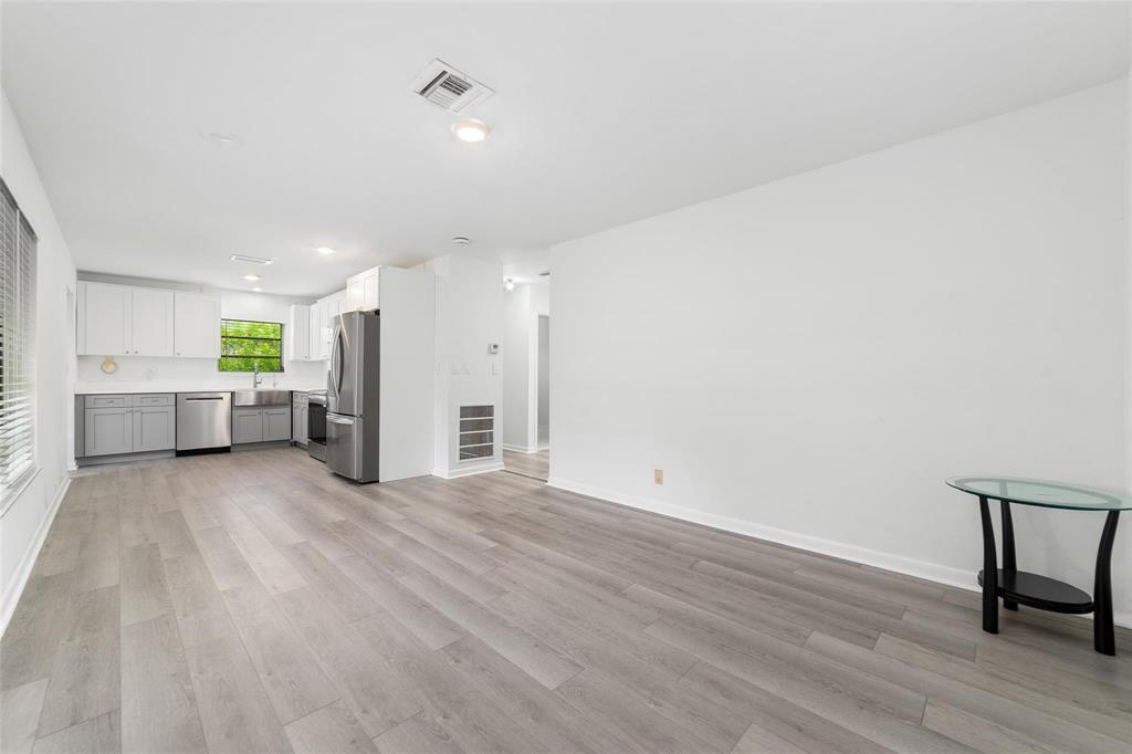 1273 NE 37TH Street, Oakland Park FL 33334 photo 3