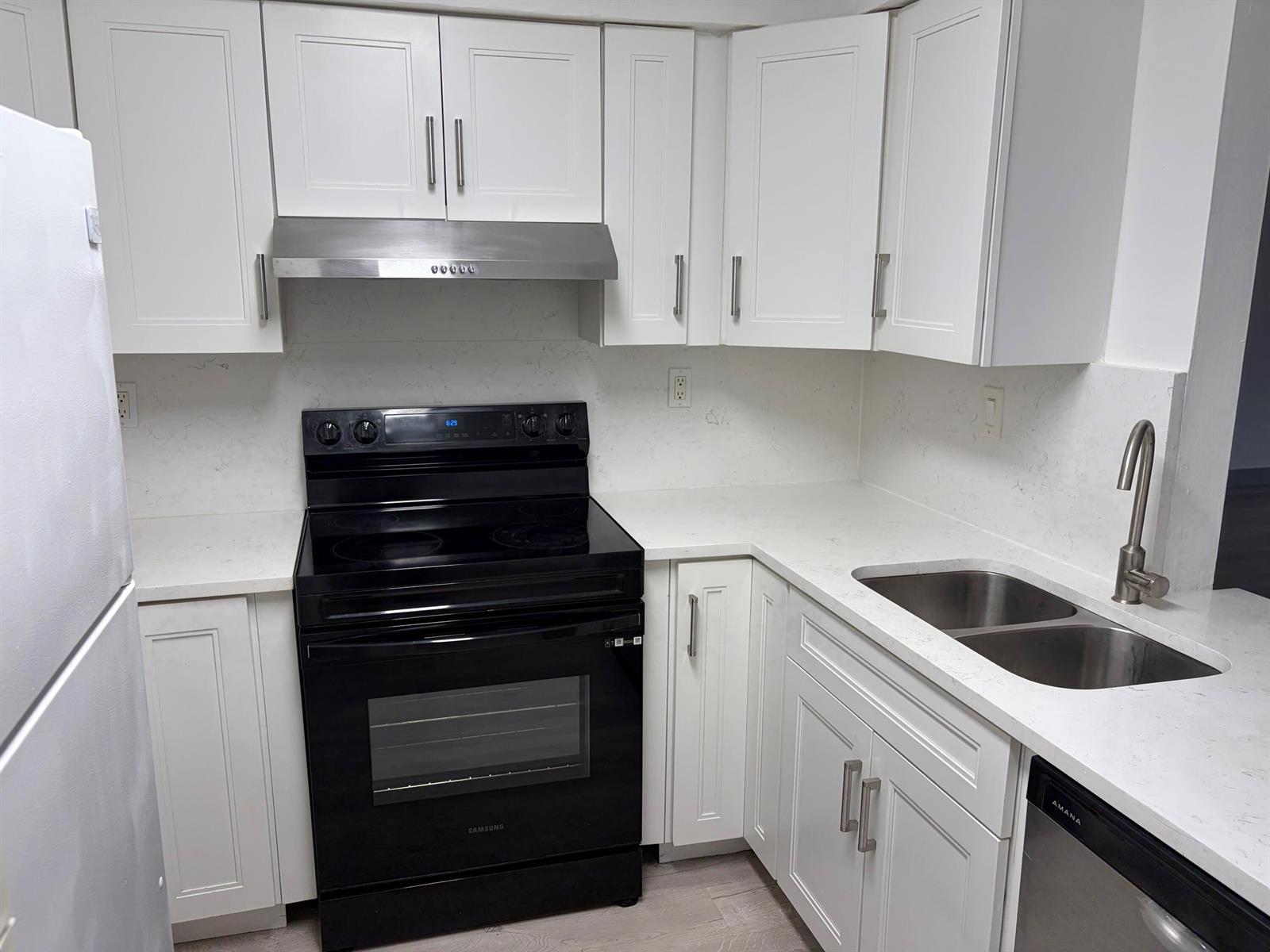 10292 NW 9th Street Circle # 103, Miami FL 33172 photo 4