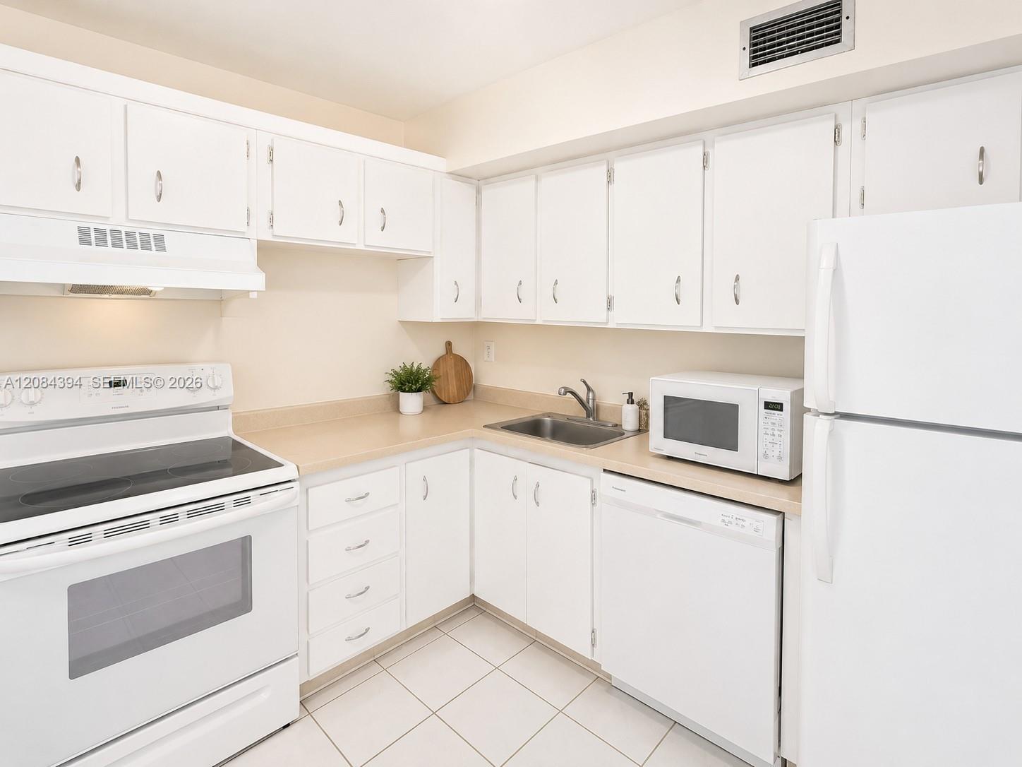 Sunny Isles Beach, FL 33160 photo 5