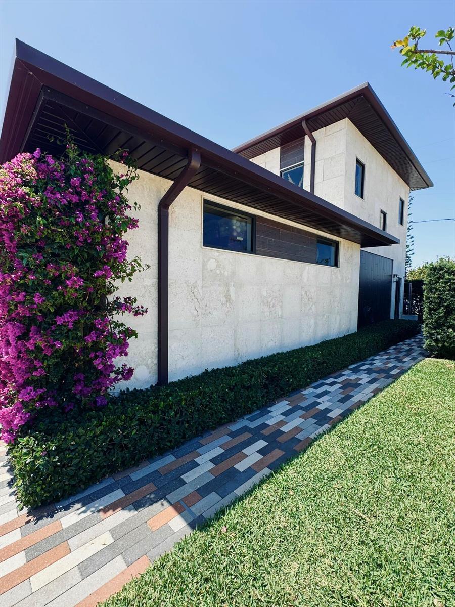 301 PALMETTO Street, West Palm Beach FL 33405 photo 2