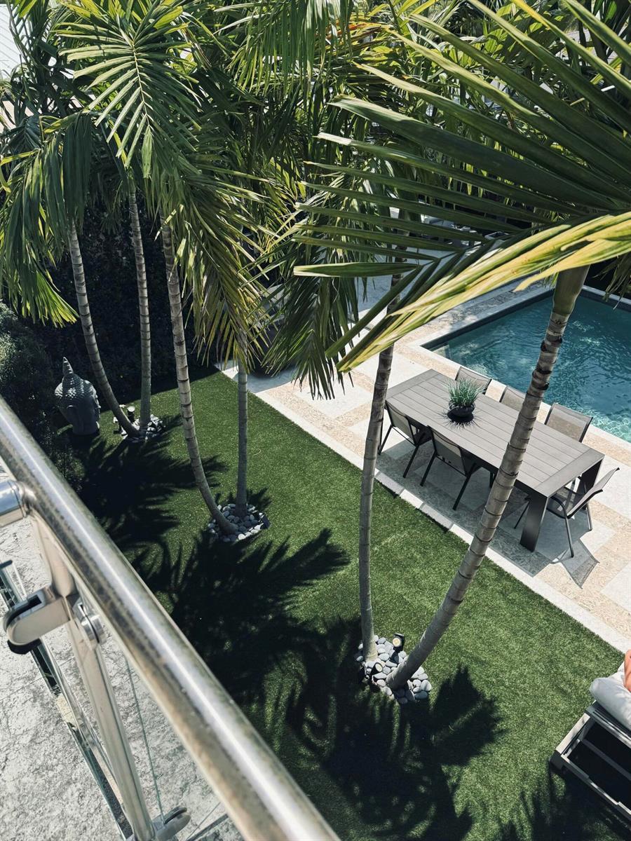 301 PALMETTO Street, West Palm Beach FL 33405 photo 4