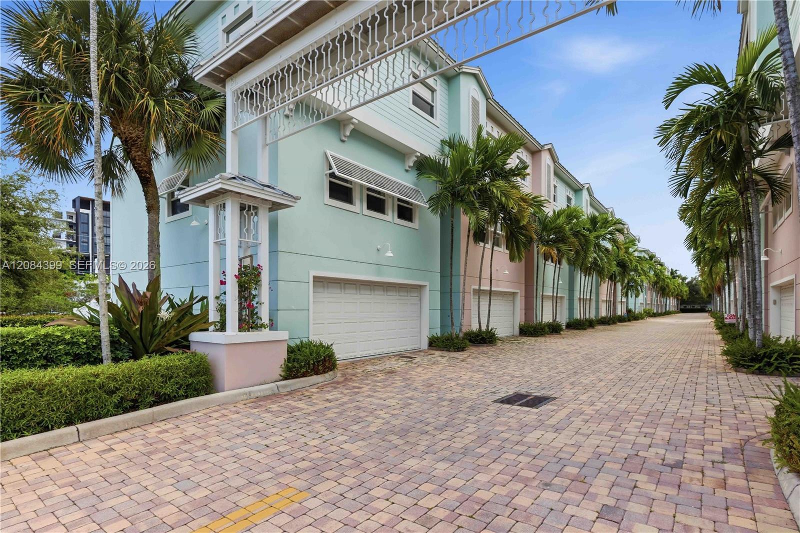 479 NE 1st St, Pompano Beach FL 33060