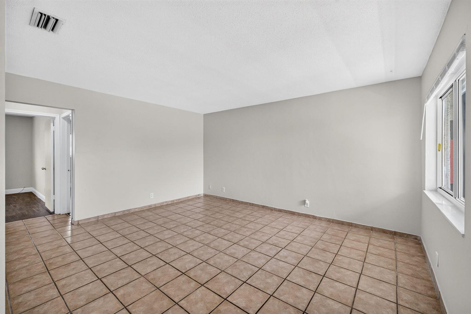1007 W PROSPECT # 205, Fort Lauderdale FL 33309 photo 5
