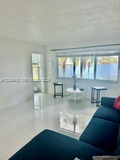 18901 NE 14th Ave # 104, Miami FL 33179 photo 2