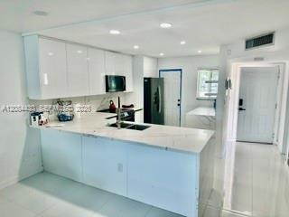 18901 NE 14th Ave # 104, Miami FL 33179 photo 5