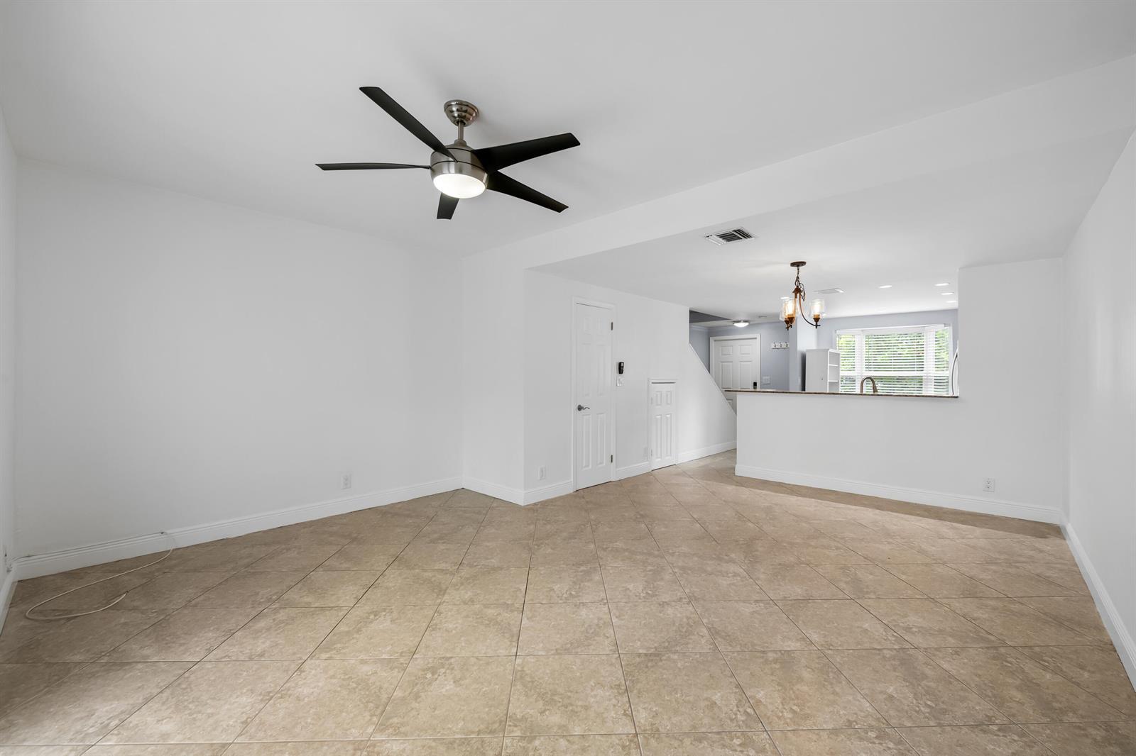 1843 NE 15TH Avenue, Fort Lauderdale FL 33305 photo 3
