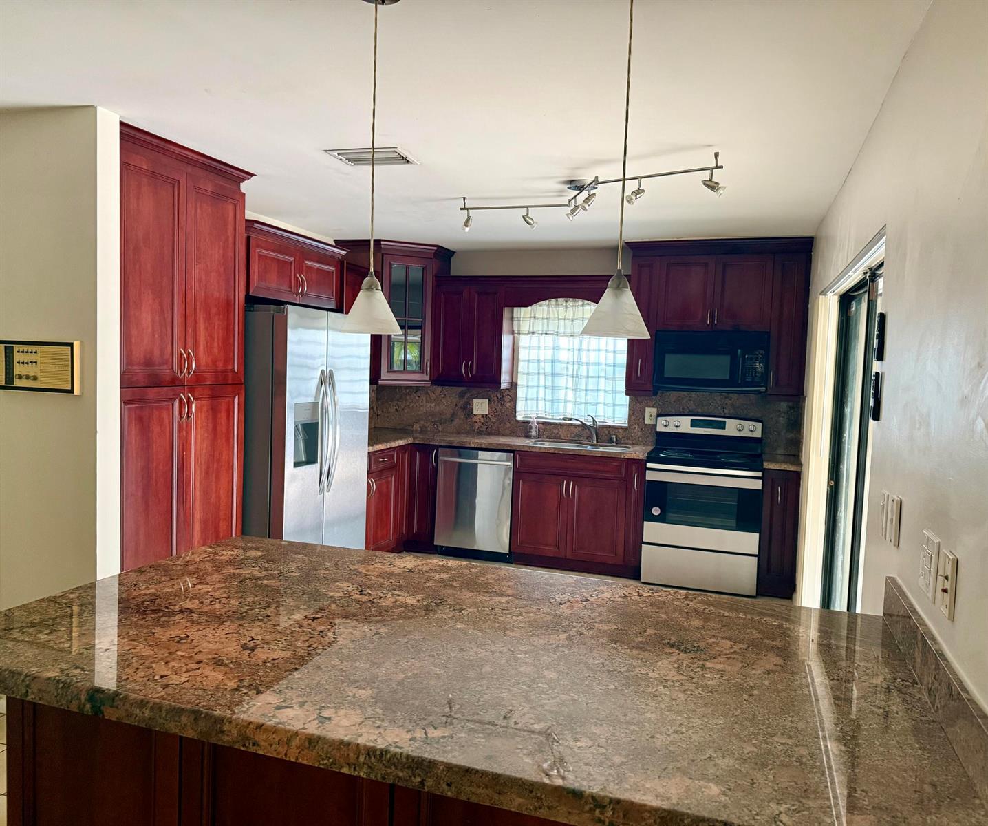 8963 Old Pine Way # 21, Boca Raton FL 33433 photo 5