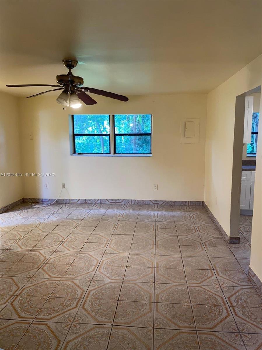 14805 NE 10th Ct # B, Miami FL 33161 photo 5