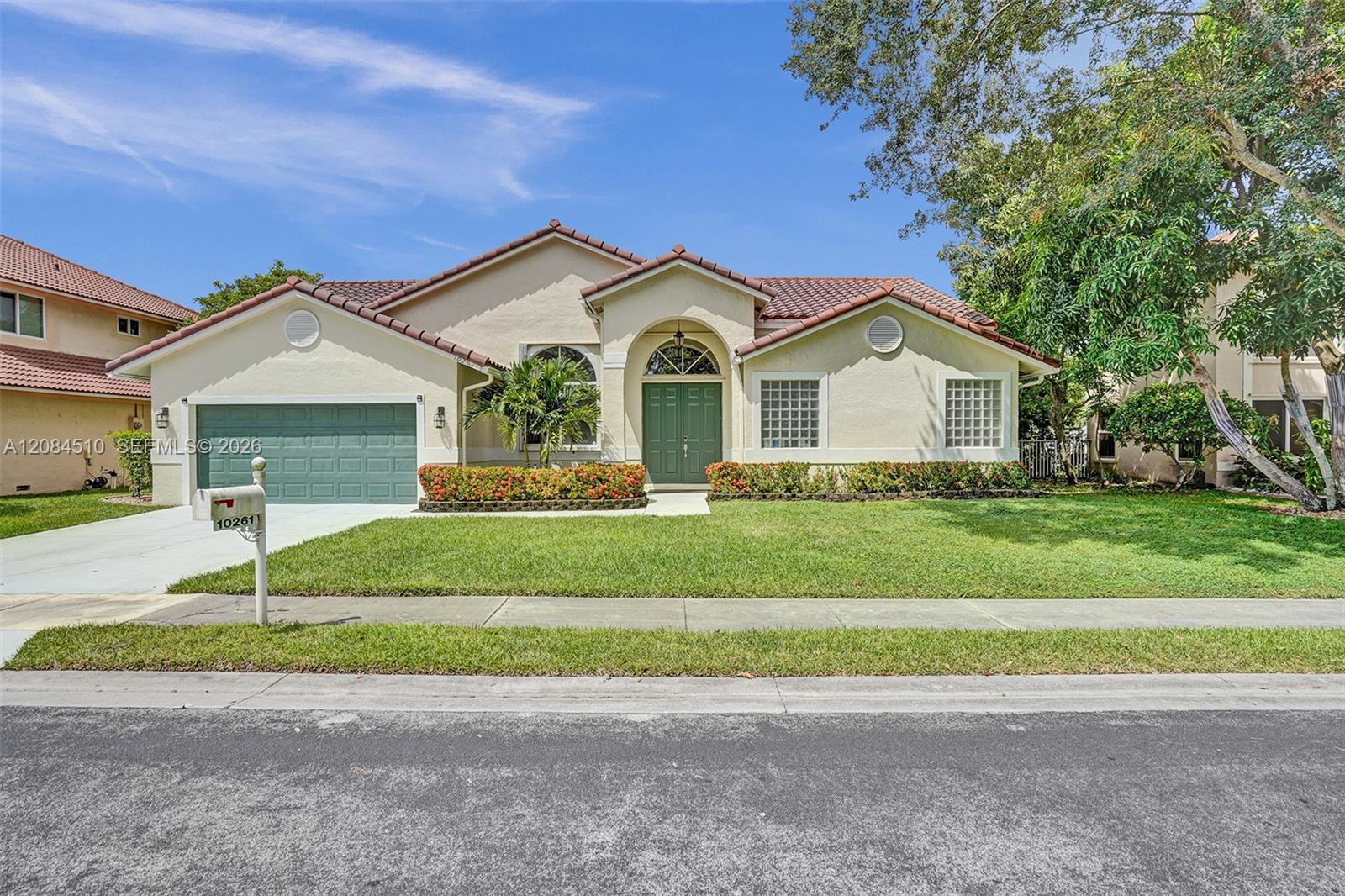 10261 SW 13th St # 0, Pembroke Pines FL 33025