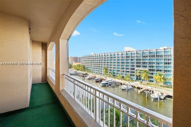 3001 NE 185th St # 615, Aventura FL 33180 photo 3