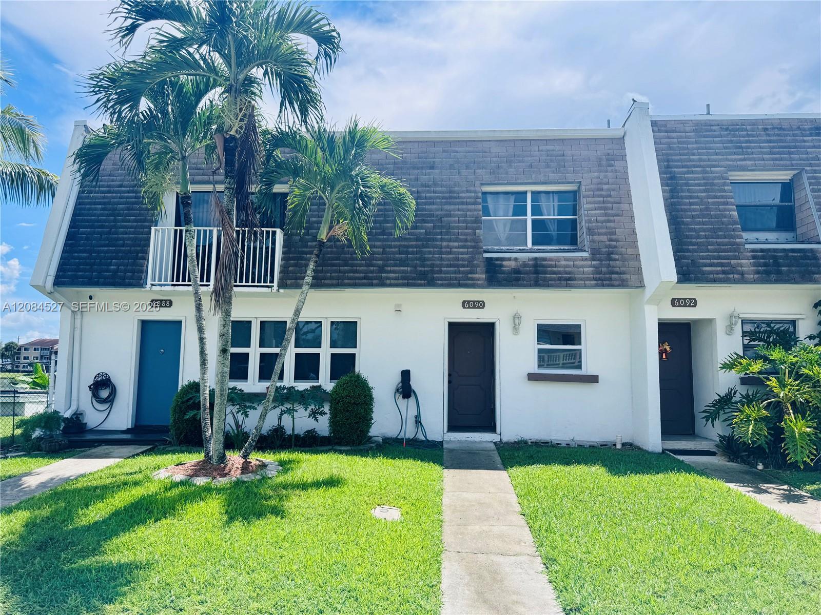 6090 SW 41st St # 19, Davie FL 33314