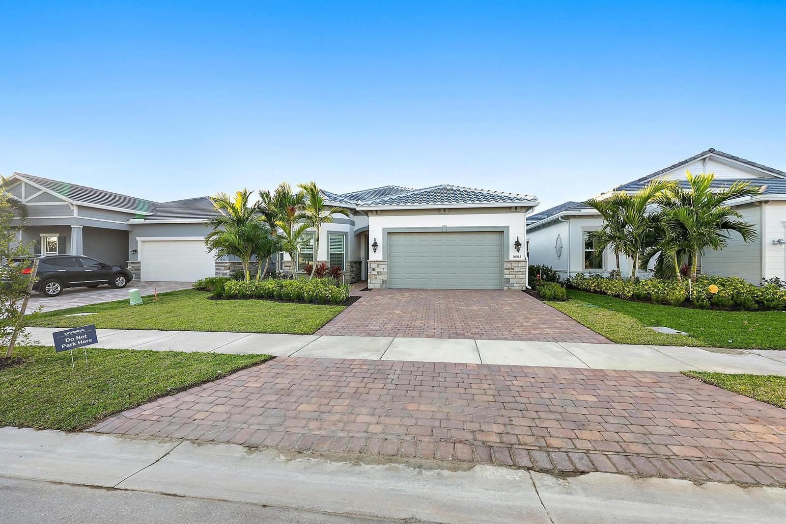 10515 Northbrook Circle, Palm Beach Gardens FL 33412 photo 2