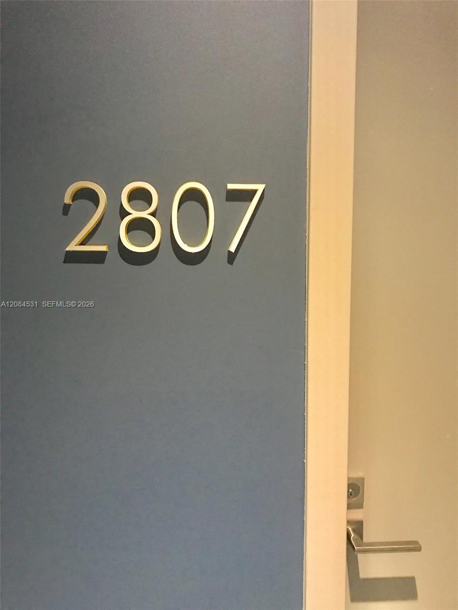 55 SW 9th St # 2807, Miami FL 33130 photo 3