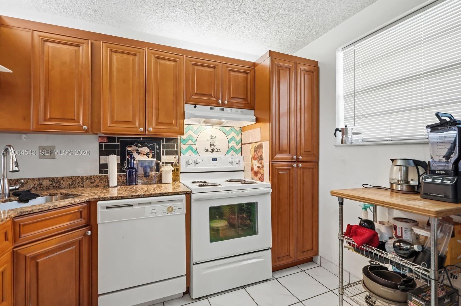 7400 NW 17th St # 107, Plantation FL 33313 photo 5