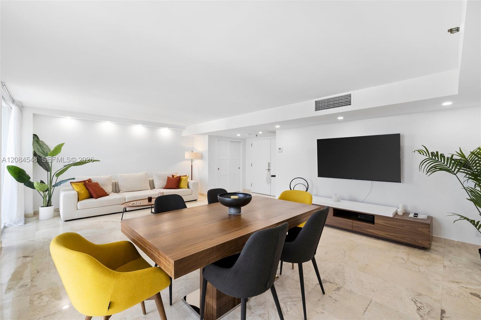 2401 Collins Ave # 1508, Miami Beach FL 33140 photo 3