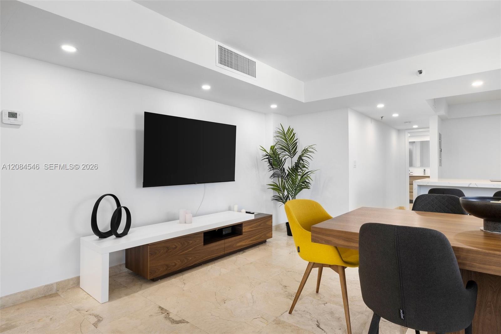 2401 Collins Ave # 1508, Miami Beach FL 33140 photo 5