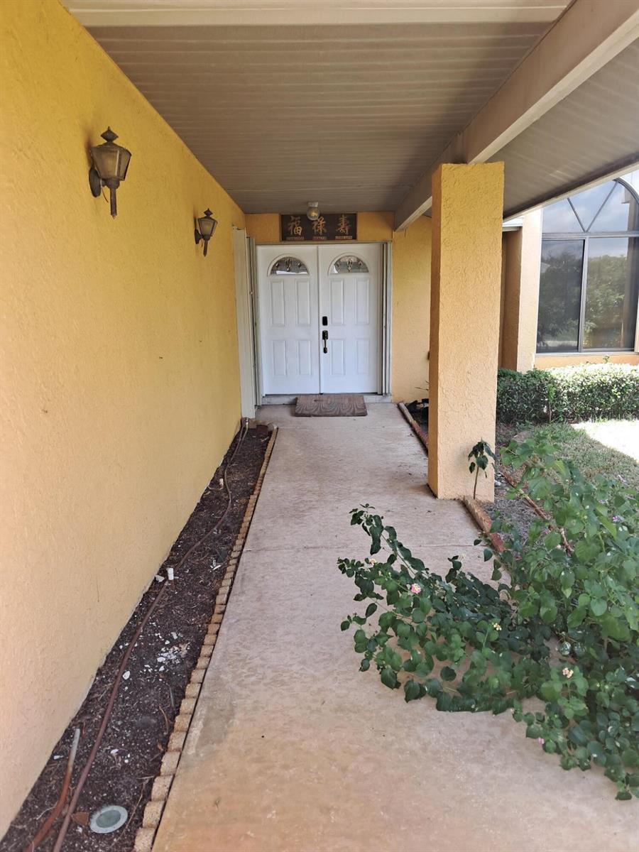 2640 SW HAREM Circle, Port St. Lucie FL 34953