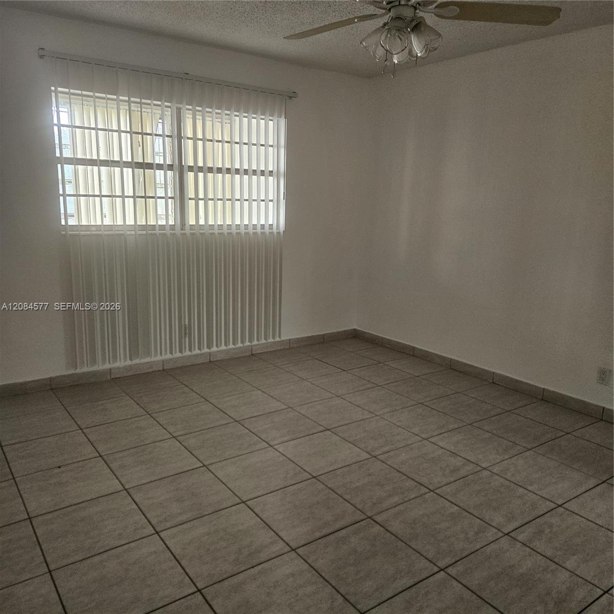 5021 W Oakland Park Blvd # 204, Lauderdale Lakes FL 33313 photo 4