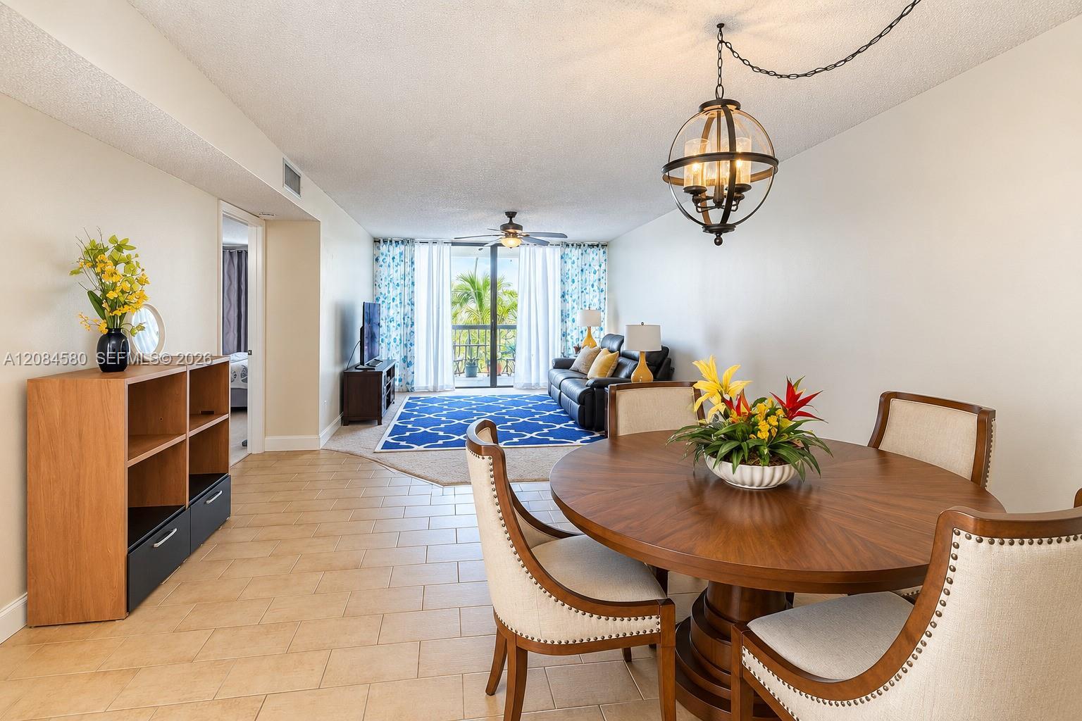 1401 W Golfview Dr, Pembroke Pines FL 33026 photo 3