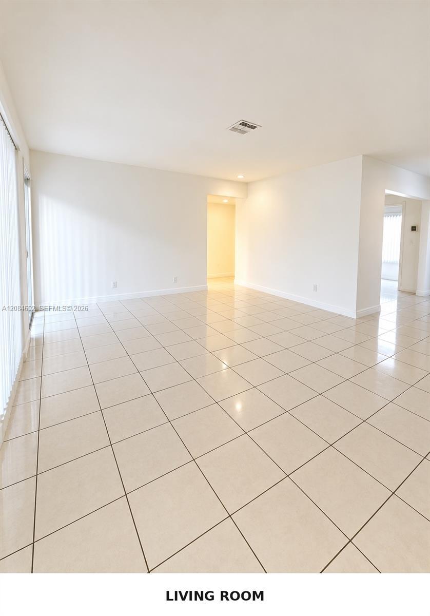 5219 SW 43rd Ter # 2, Dania Beach FL 33314 photo 2