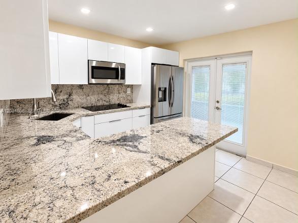 7548 NW 173rd Ter, Hialeah FL 33015 photo 5