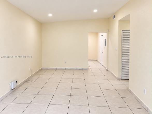 7548 NW 173rd Ter, Hialeah FL 33015 photo 4