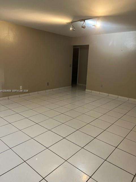 103 SE 5th St # b, Dania Beach FL 33004 photo 2