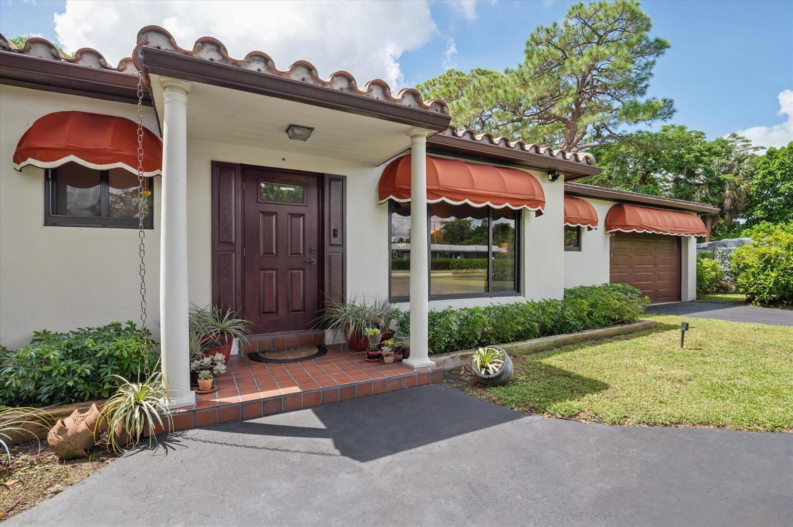 4120 SW 1ST Court, Plantation FL 33317