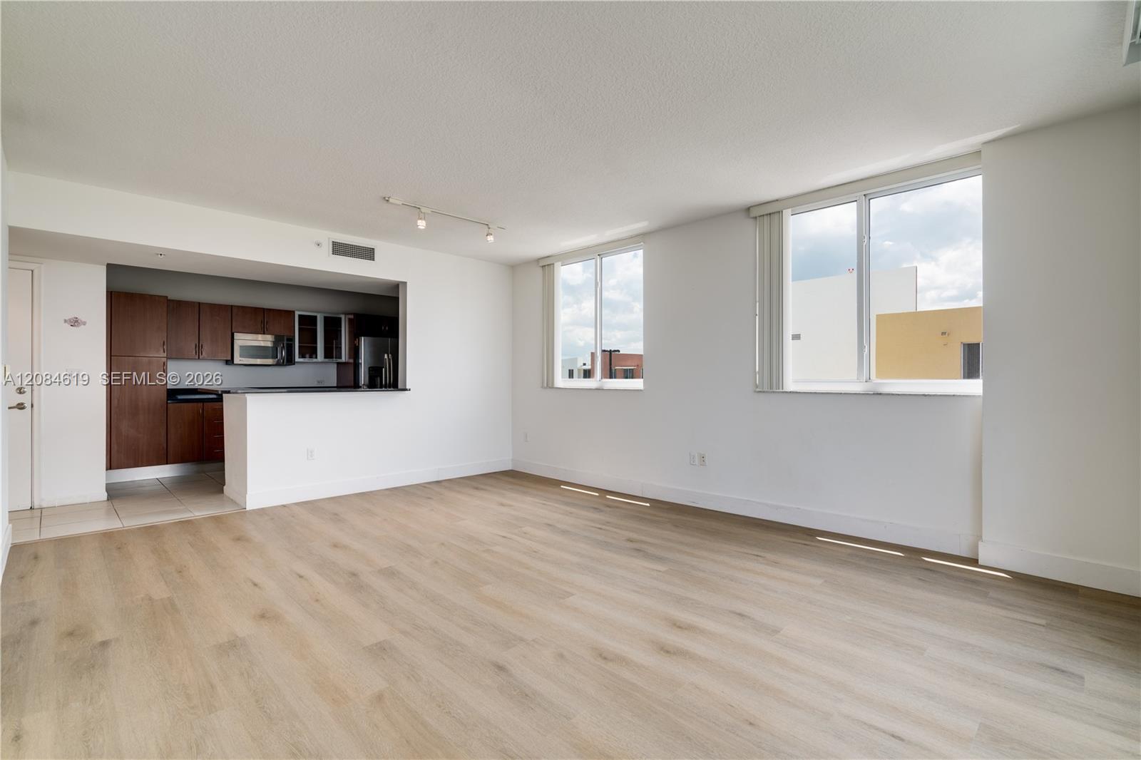 18800 NE 29th Ave # 701, Aventura FL 33180 photo 2