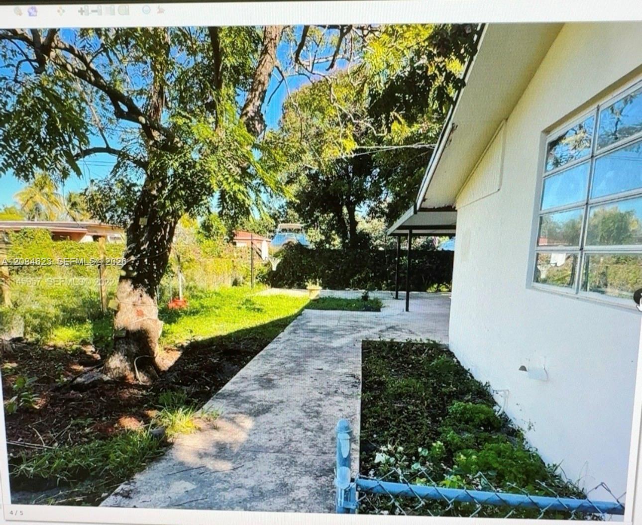 1020 NW 106th St Rear, Miami FL 33150