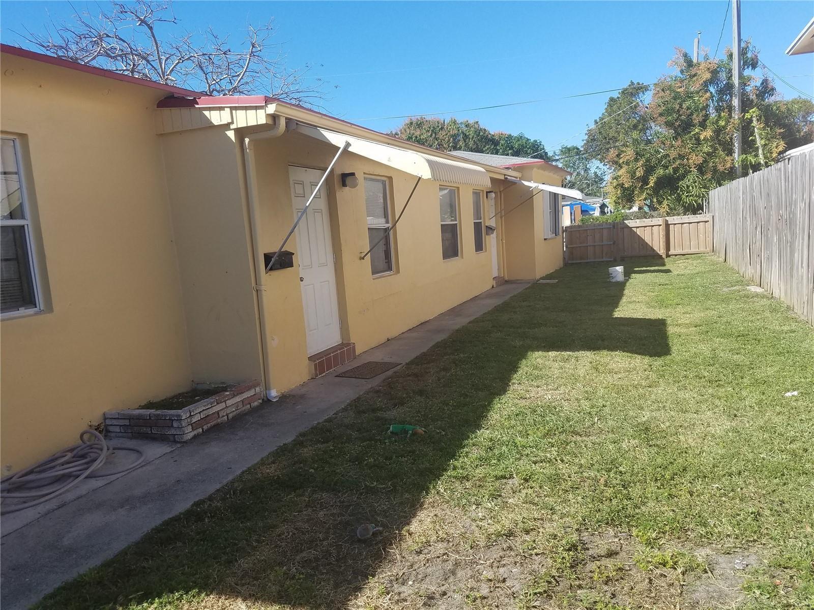 1907 Cleveland Street, Hollywood FL 33020 photo 2