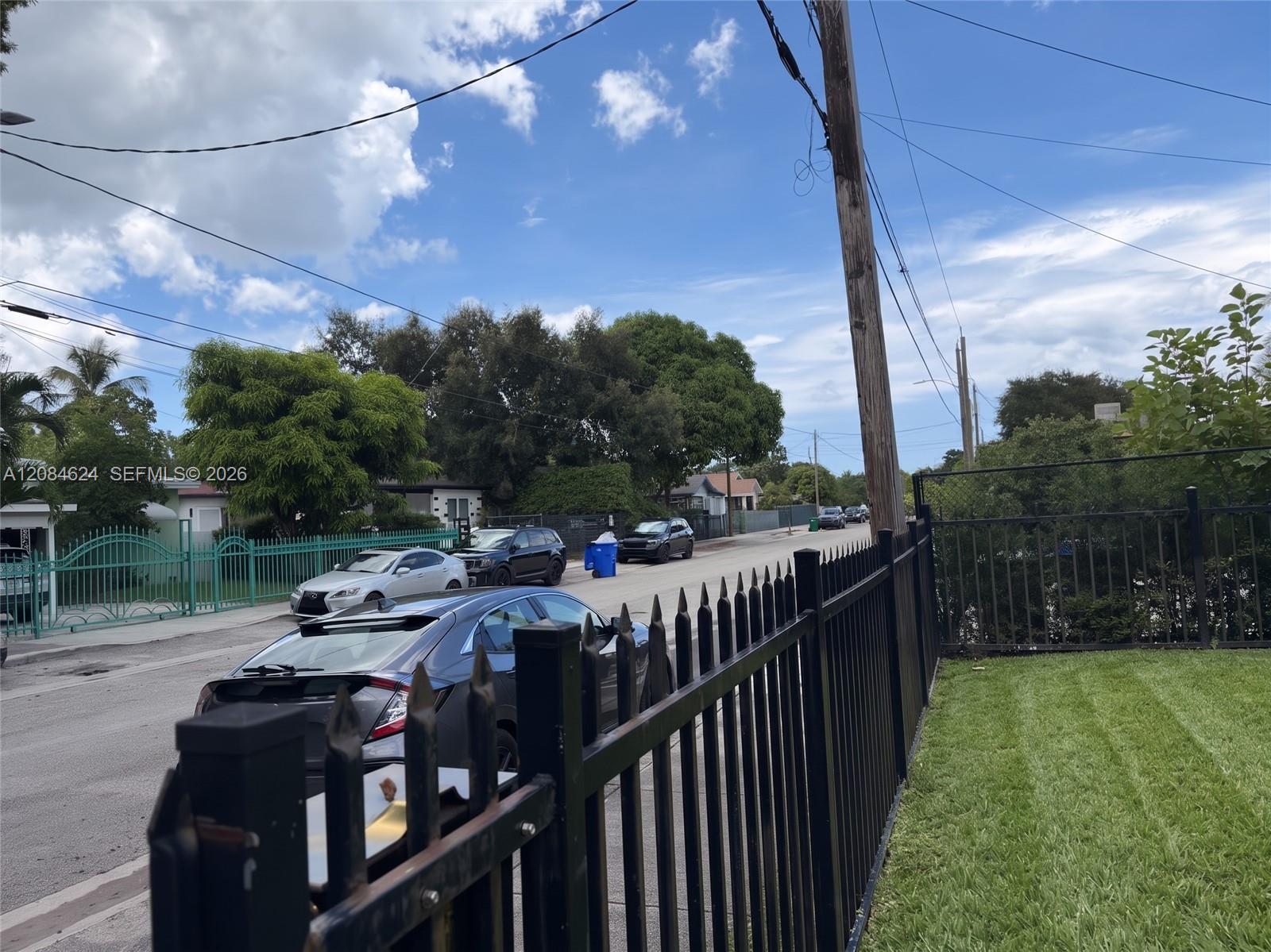 298 NW 48th St, Miami FL 33127 photo 3
