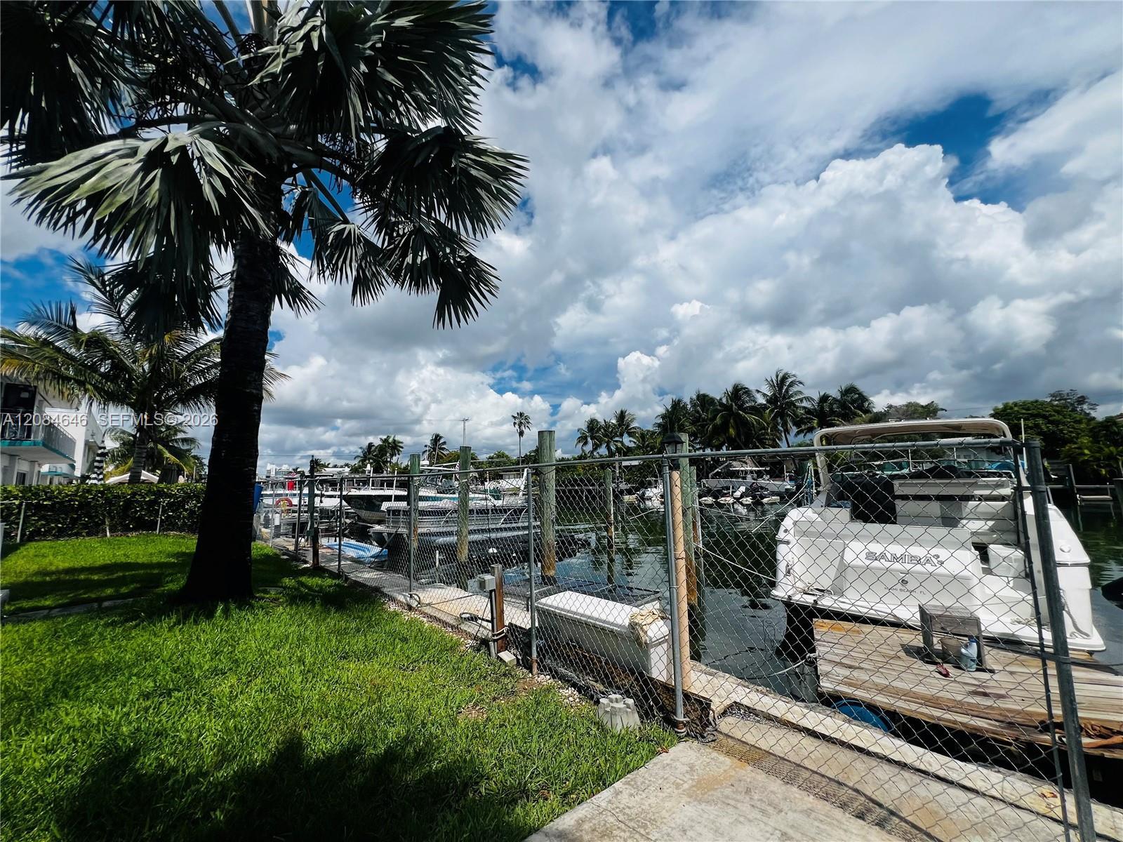 2045 Calais Dr # 6, Miami Beach FL 33141 photo 3