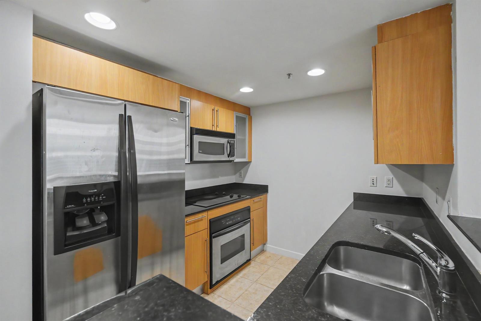 335 S Biscayne Boulevard # 1002, Miami FL 33131 photo 5