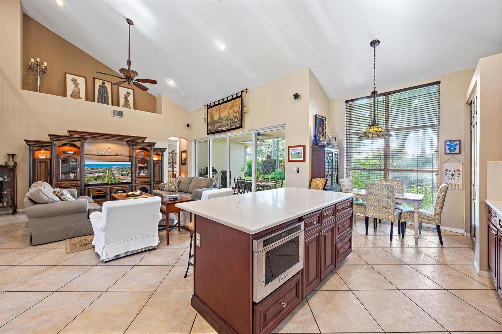 4636 Windward Cove Lane, Wellington FL 33449 photo 5