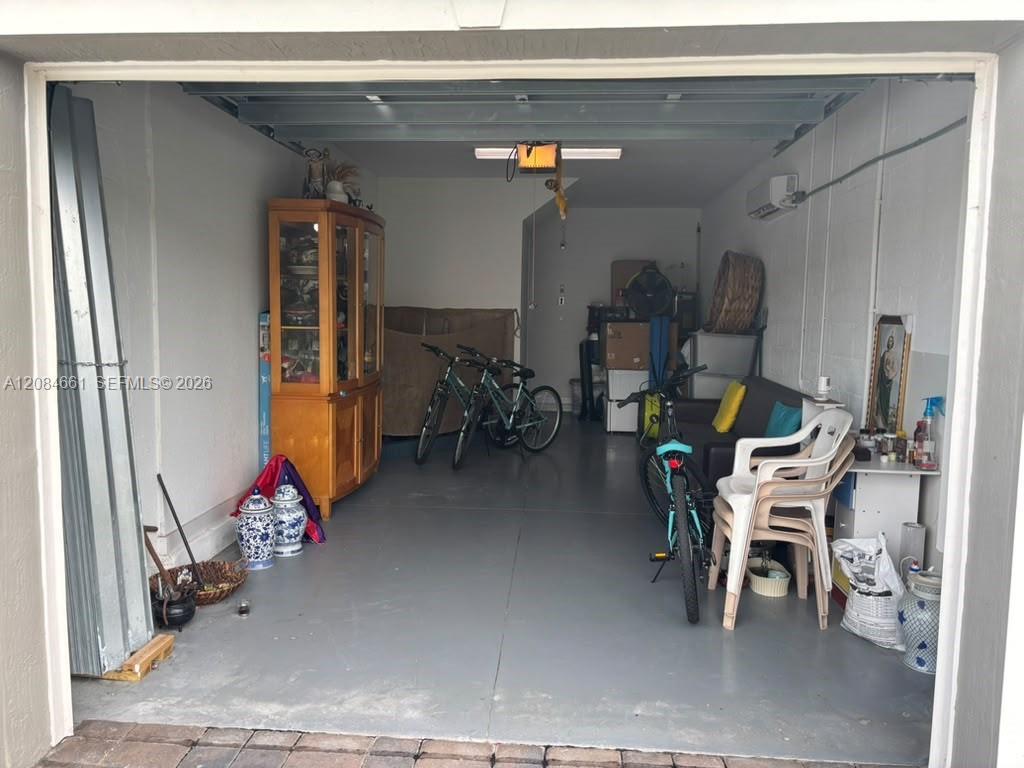 631 NE 4th Ter, Florida City FL 33034 photo 5