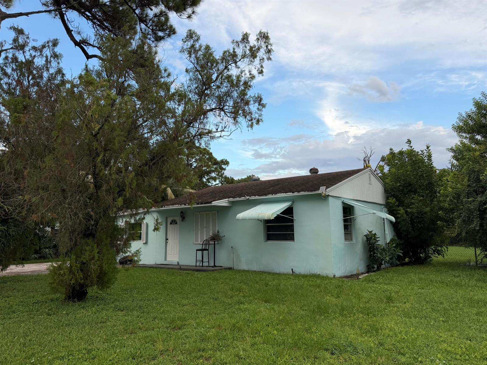 3082 Reo Lane, Palm Springs FL 33461 photo 2
