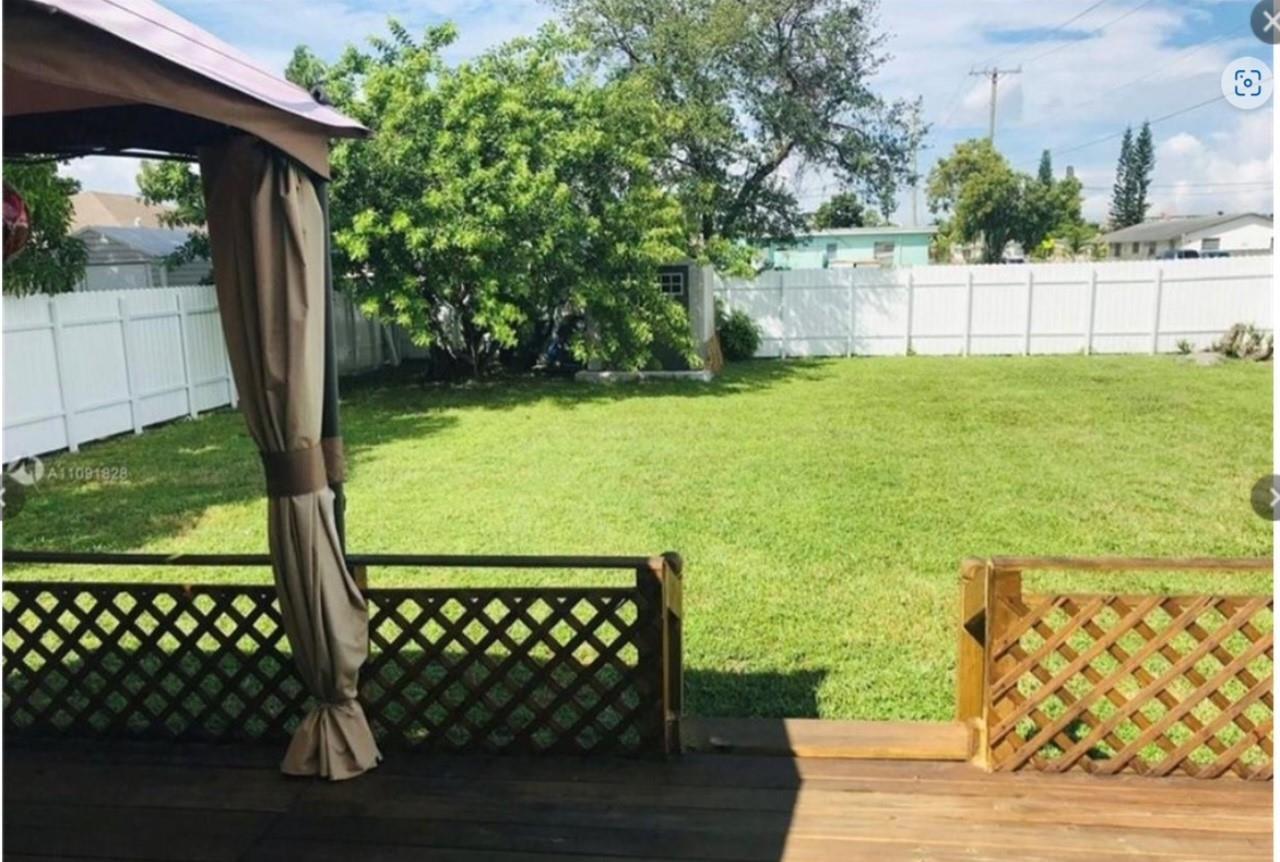 4201 SW 25TH Street, West Park FL 33023 photo 2