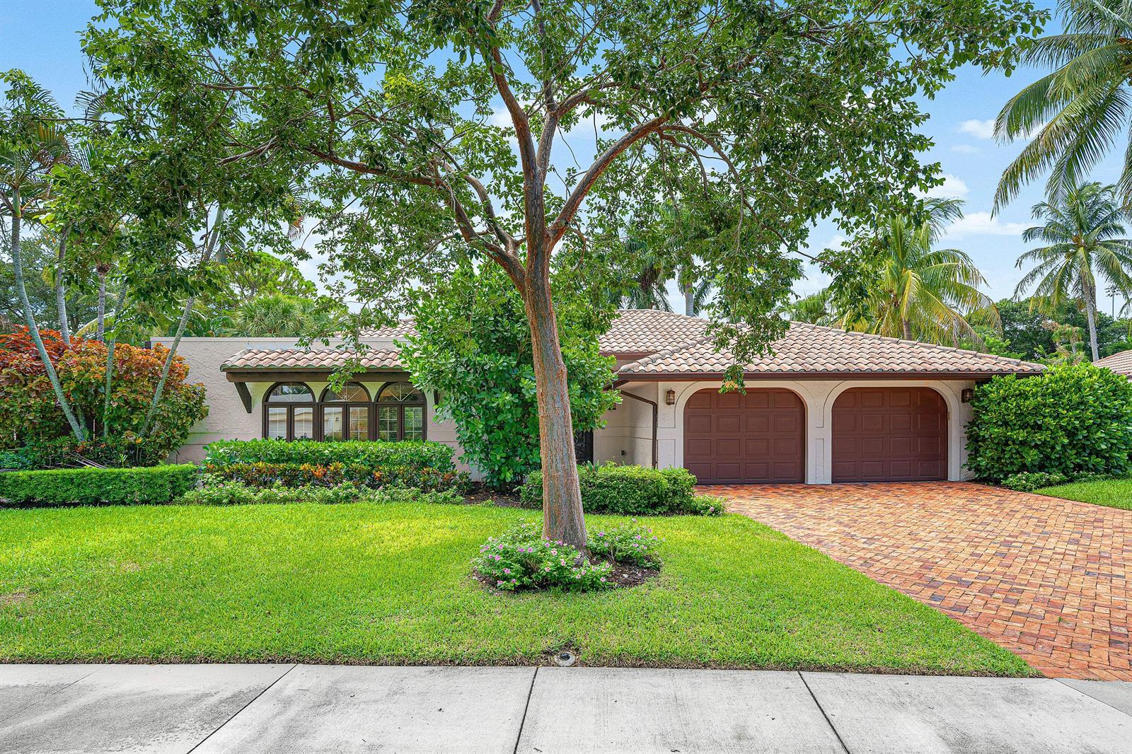 2570 NW 27th Street, Boca Raton FL 33434