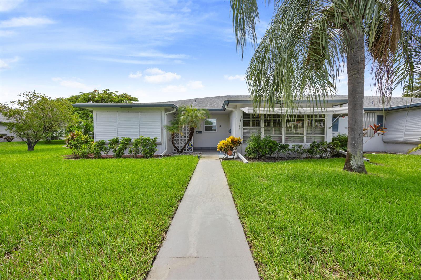 1082 North Drive # B, Delray Beach FL 33445