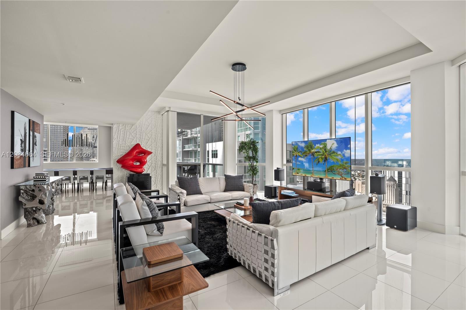 244 Biscayne Blvd, Miami FL 33132 photo 3