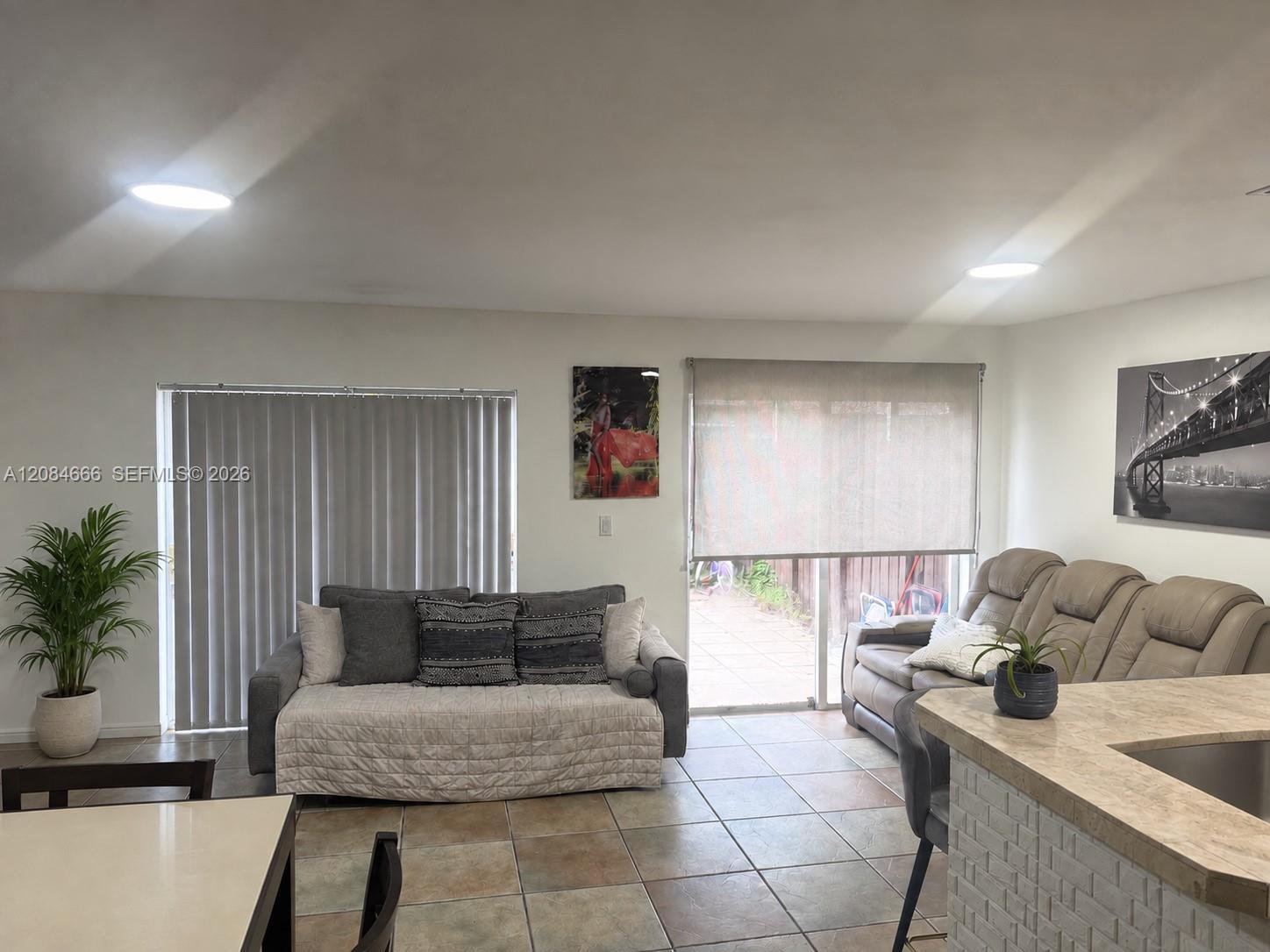 13917 SW 175th Ter, Miami FL 33177 photo 4