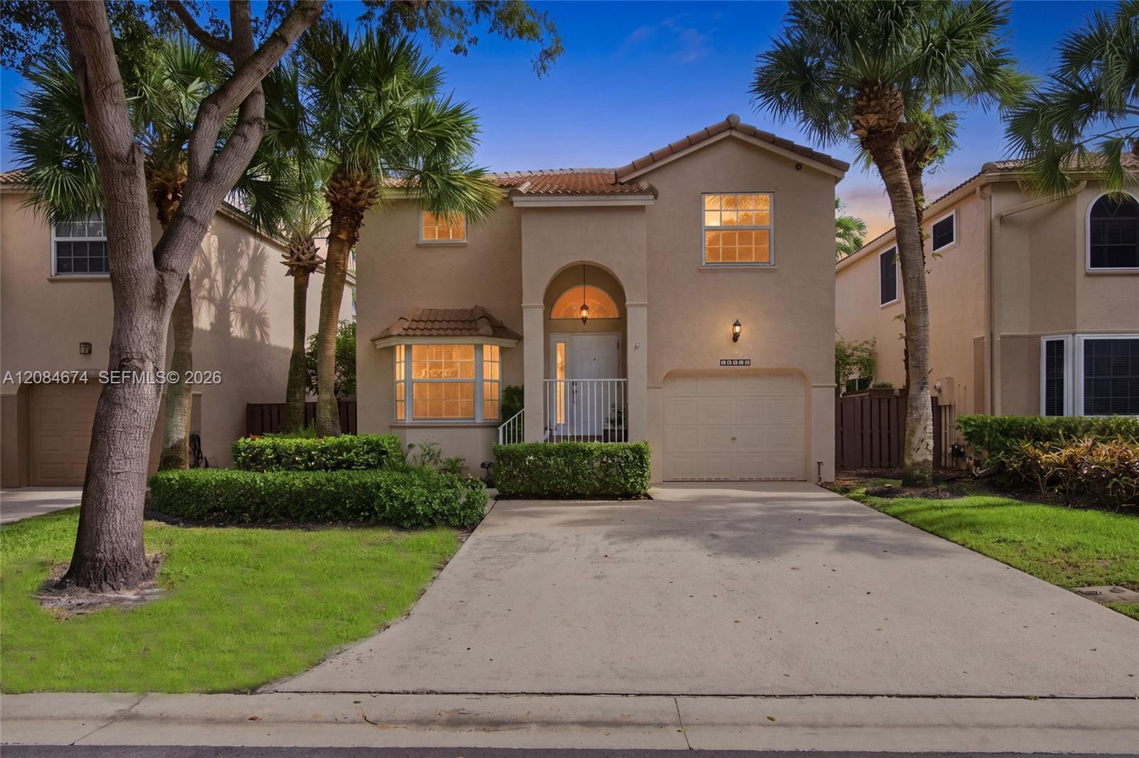 10830 NW 12th Pl, Plantation FL 33322