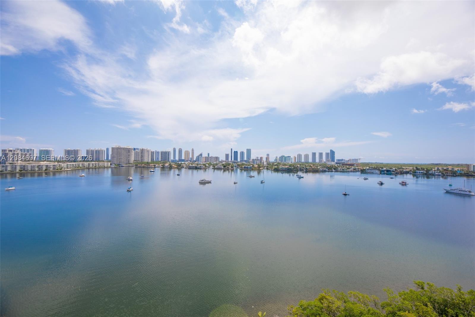 17111 SE Biscayne Blvd # 1110, North Miami Beach FL 33160 photo 5