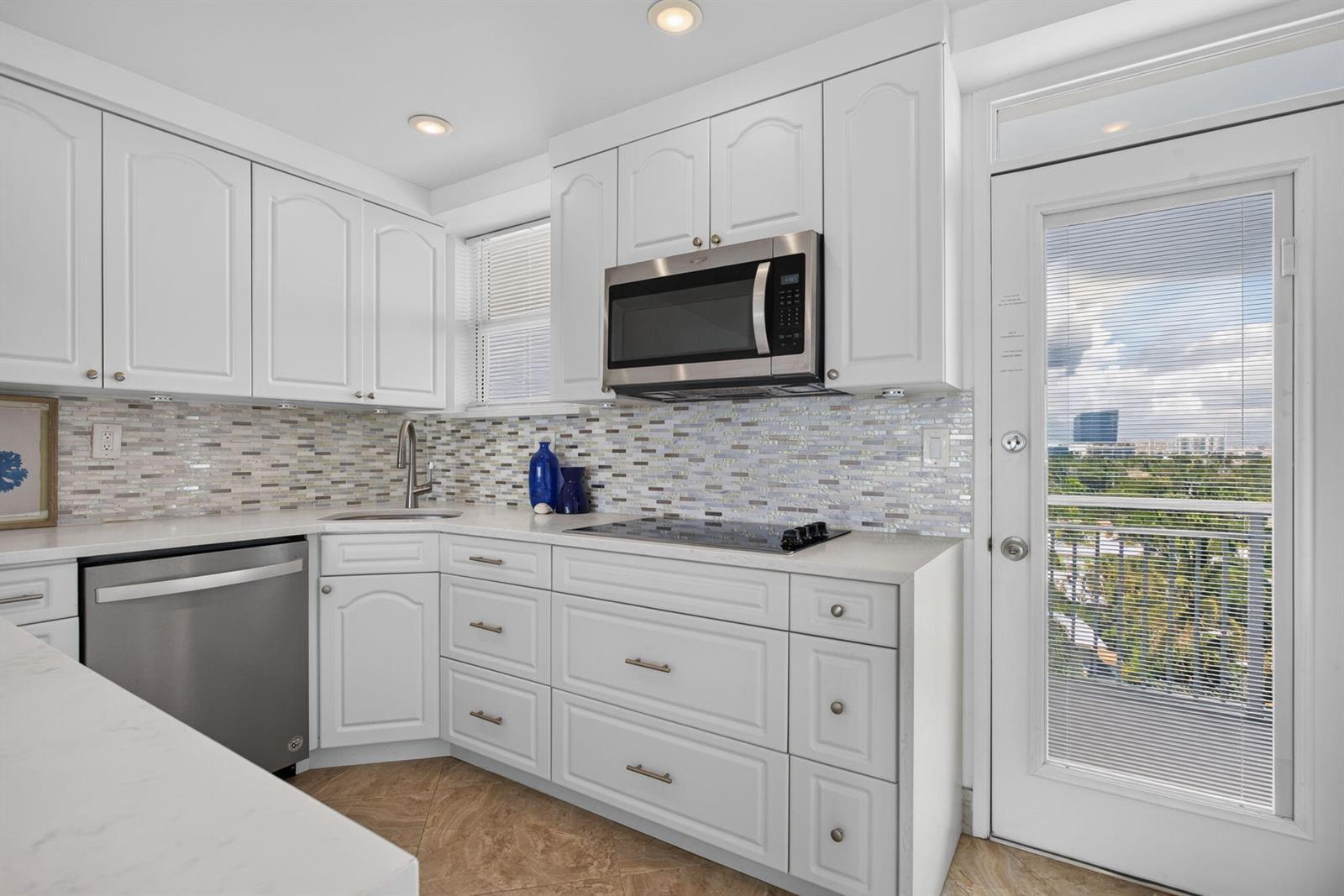 1920 S OCEAN Drive # 708, Fort Lauderdale FL 33316 photo 2