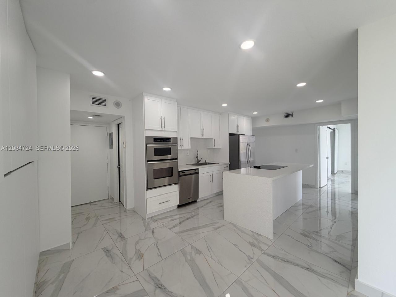 11111 Biscayne Blvd # 6E, Miami FL 33181 photo 2