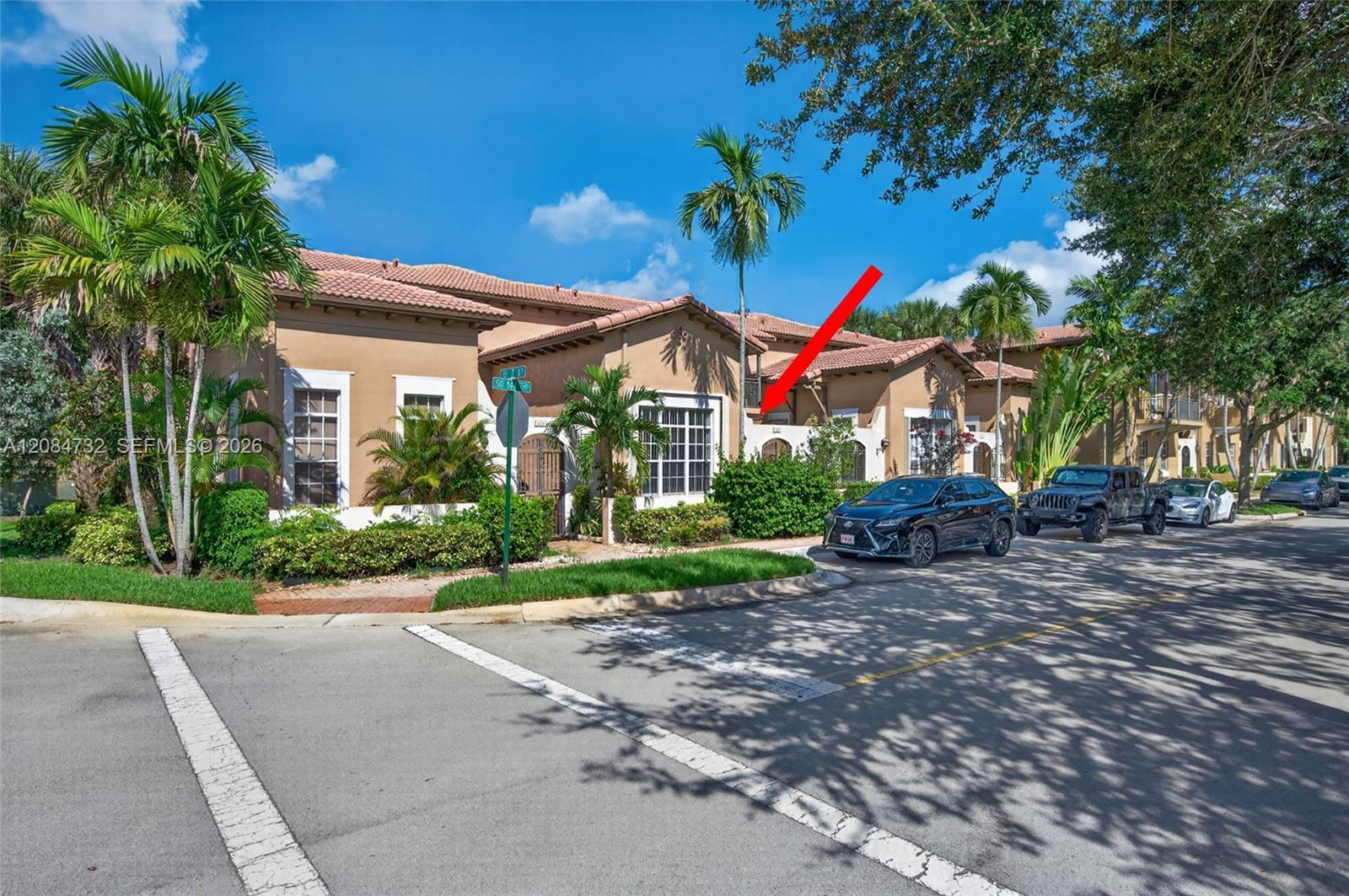 628 SW 147th Ter, Pembroke Pines FL 33027 photo 2