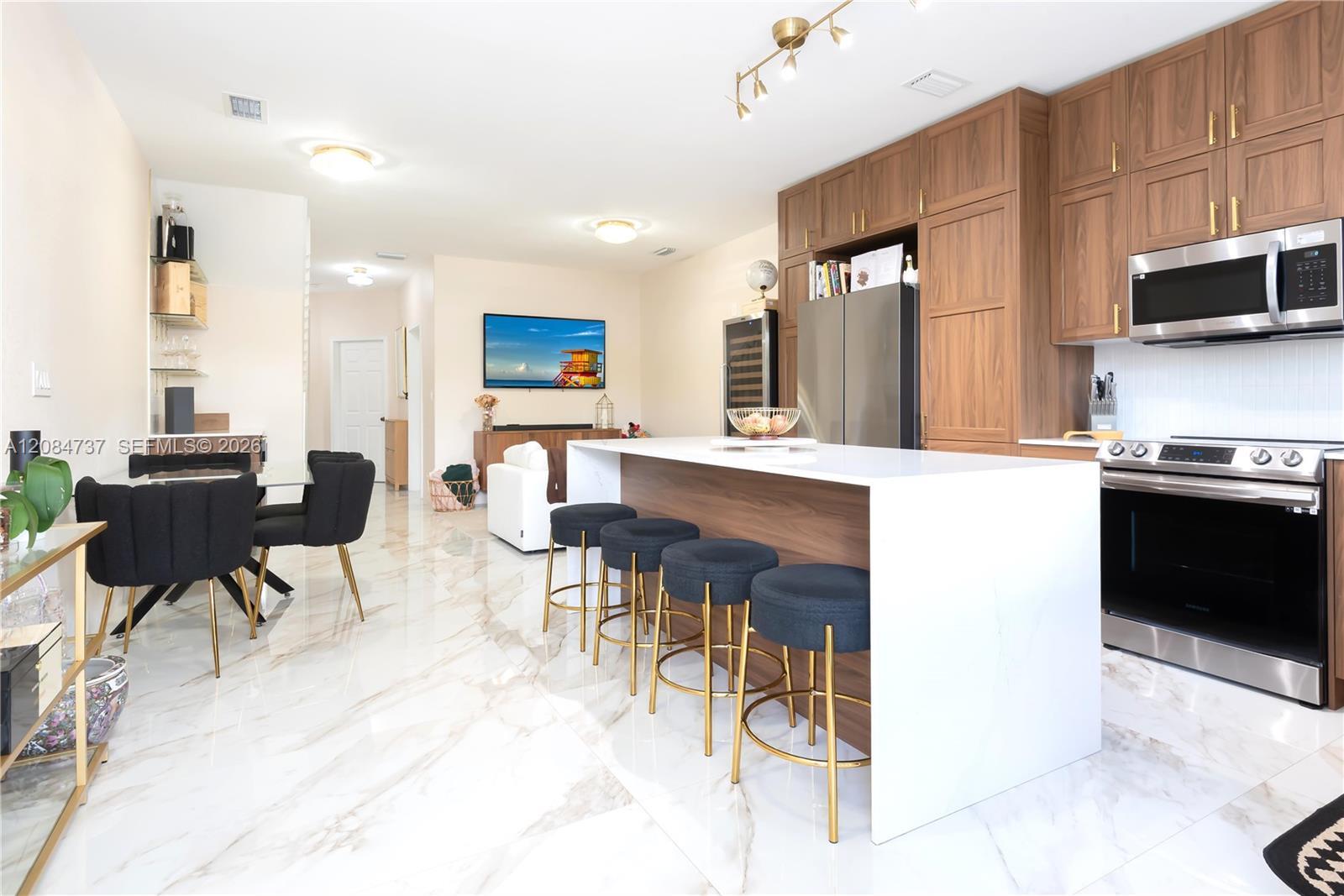 5470 NW 107th Ave # 801, Doral FL 33178 photo 5